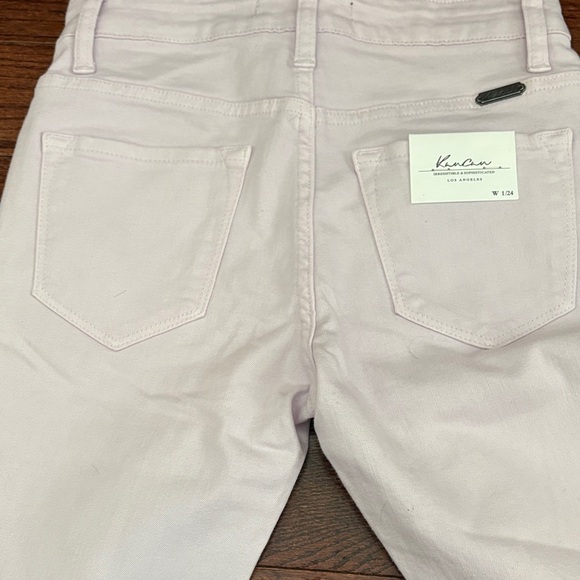 Nwt KanCan lavender Distressed Women Jeans - Picture 5 of 5